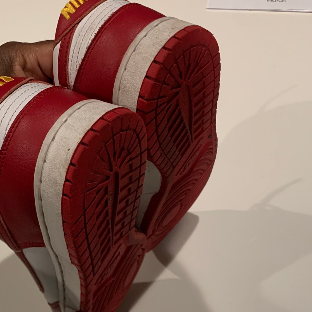 Nike Men's Red and White Dunks - Picture 2 of 6
